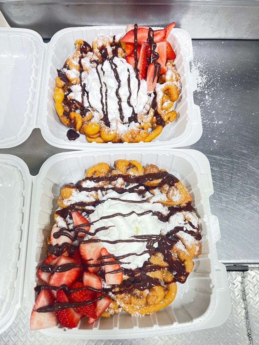Strawberry funnel cakes